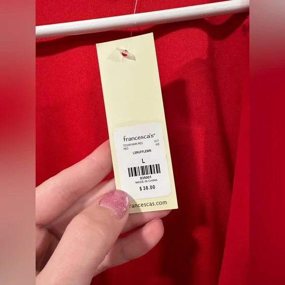 NWT Red Ruffled Women's Top - Picture 3 of 5